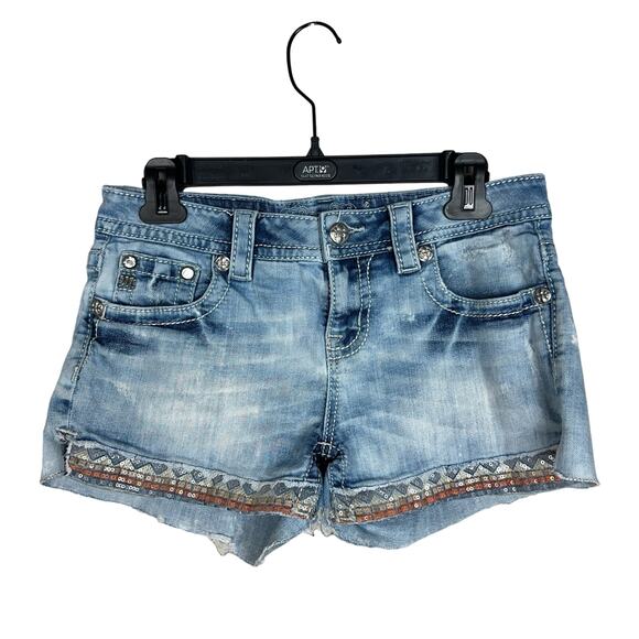 Miss Me Mid-rise Sequined Embellished Denim Shorts Size 28 - Picture 1 of 13
